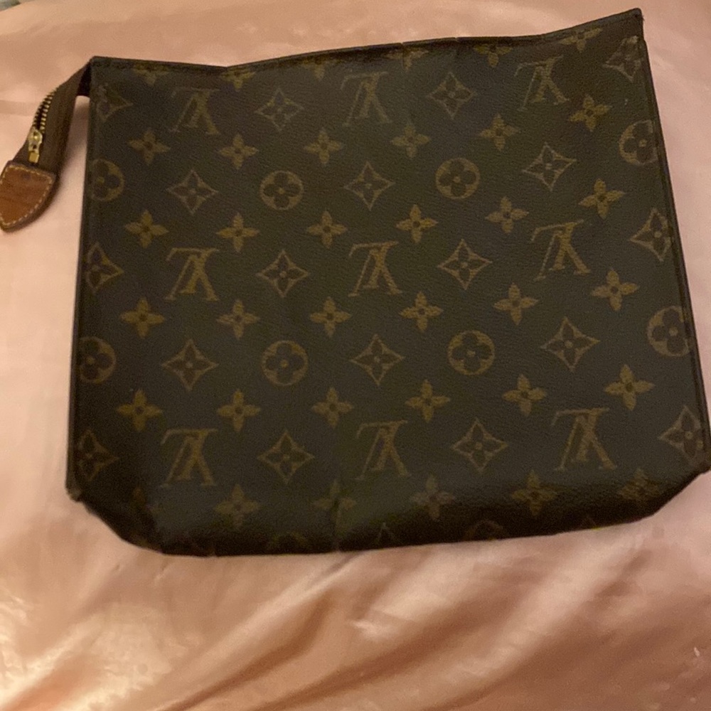 Authentic Louis Vuitton clutch